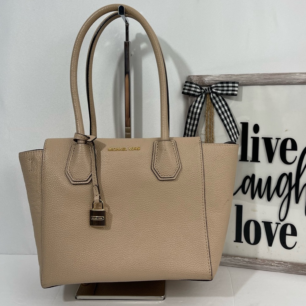 Michael Kors Light Pink Tote Handbag